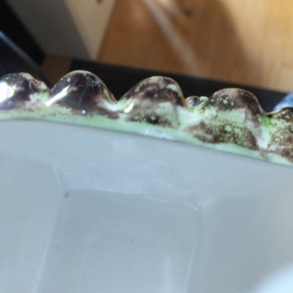 Majolica Asparagus Serving Dish by Bordallo Pinheiro - Picture 8 of 10